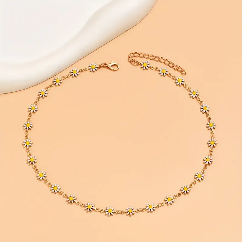 Delicate Daisy Necklace: A Symbol of Beauty, Simplicity, and Timeless Elegance